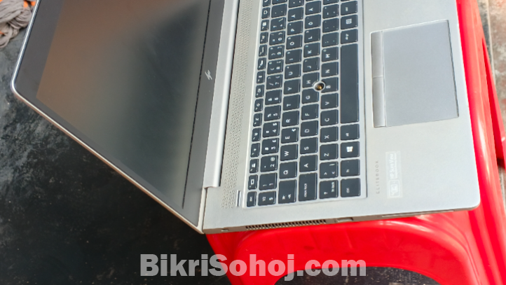 HPEB 745 G6 Ryzen 5 Pro  16/256GB